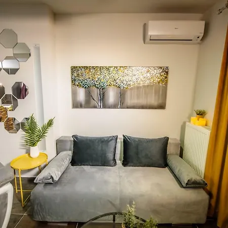 One Of A Kind Luxury In Center Near Helexpo 아파트 *
