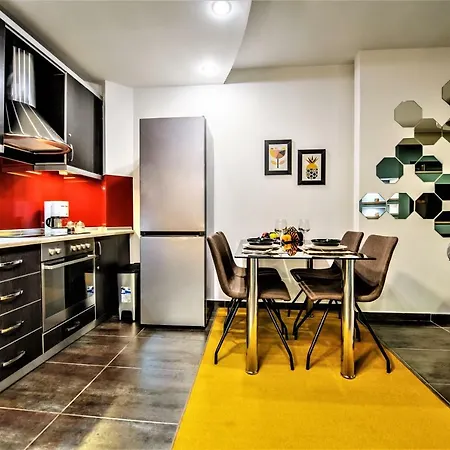 One Of A Kind Luxury In Center Near Helexpo 아파트 테살로니키